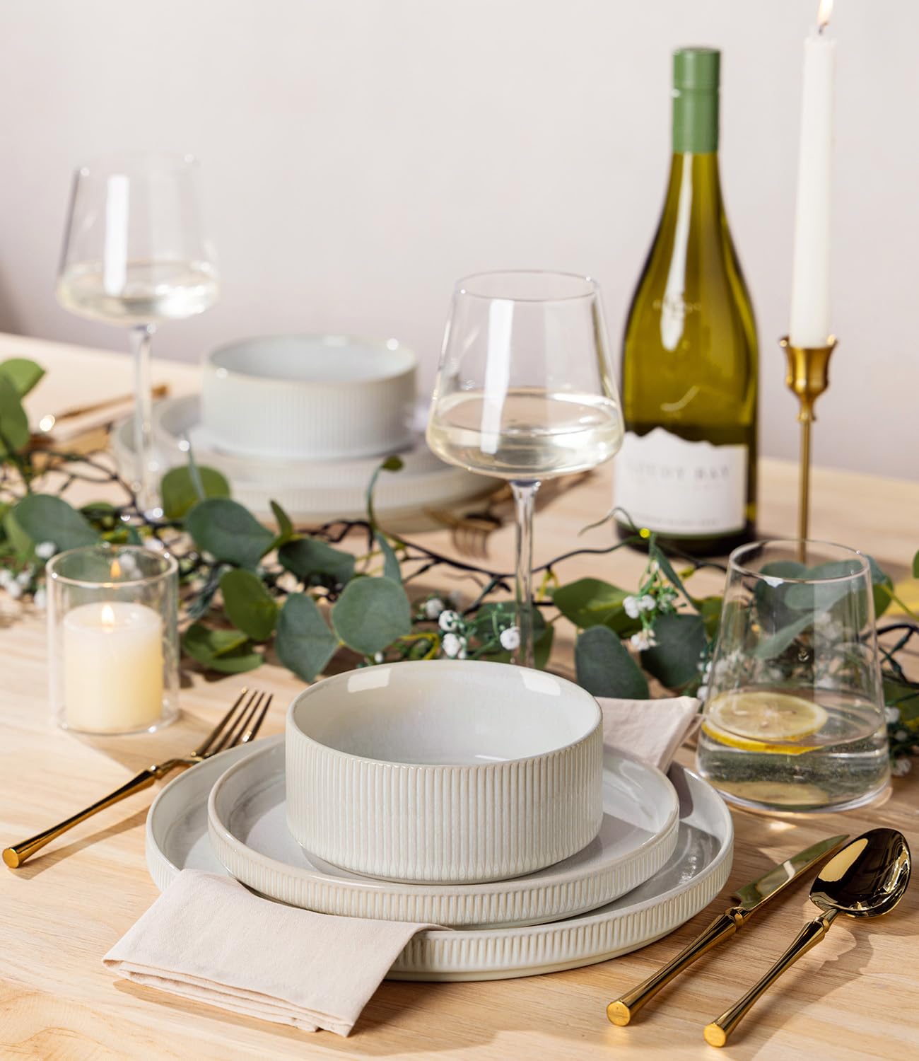 TheTerra Ceramic Dinnerware Sets for 4, 12 Pieces Porcelain Lightweight Plates and Bowls Sets, Scratch Resistant Dish Set, Oven & Microwave & Dishwasher Safe, Beige