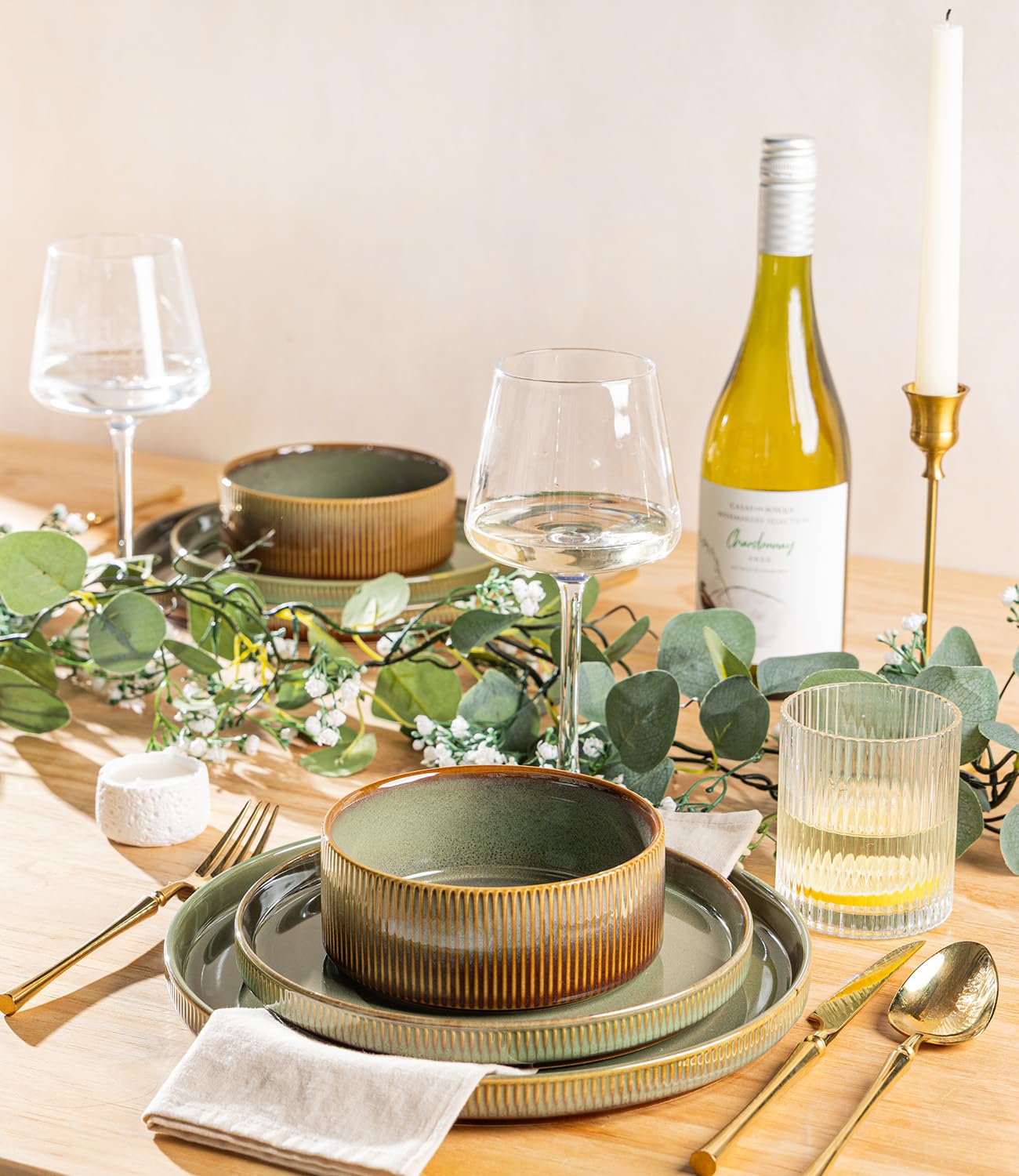 TheTerra Ceramic Dinnerware Sets for 4, 12 Pieces Porcelain Lightweight Plates and Bowls Sets, Scratch Resistant Dish Set, Oven & Microwave & Dishwasher Safe, Beige