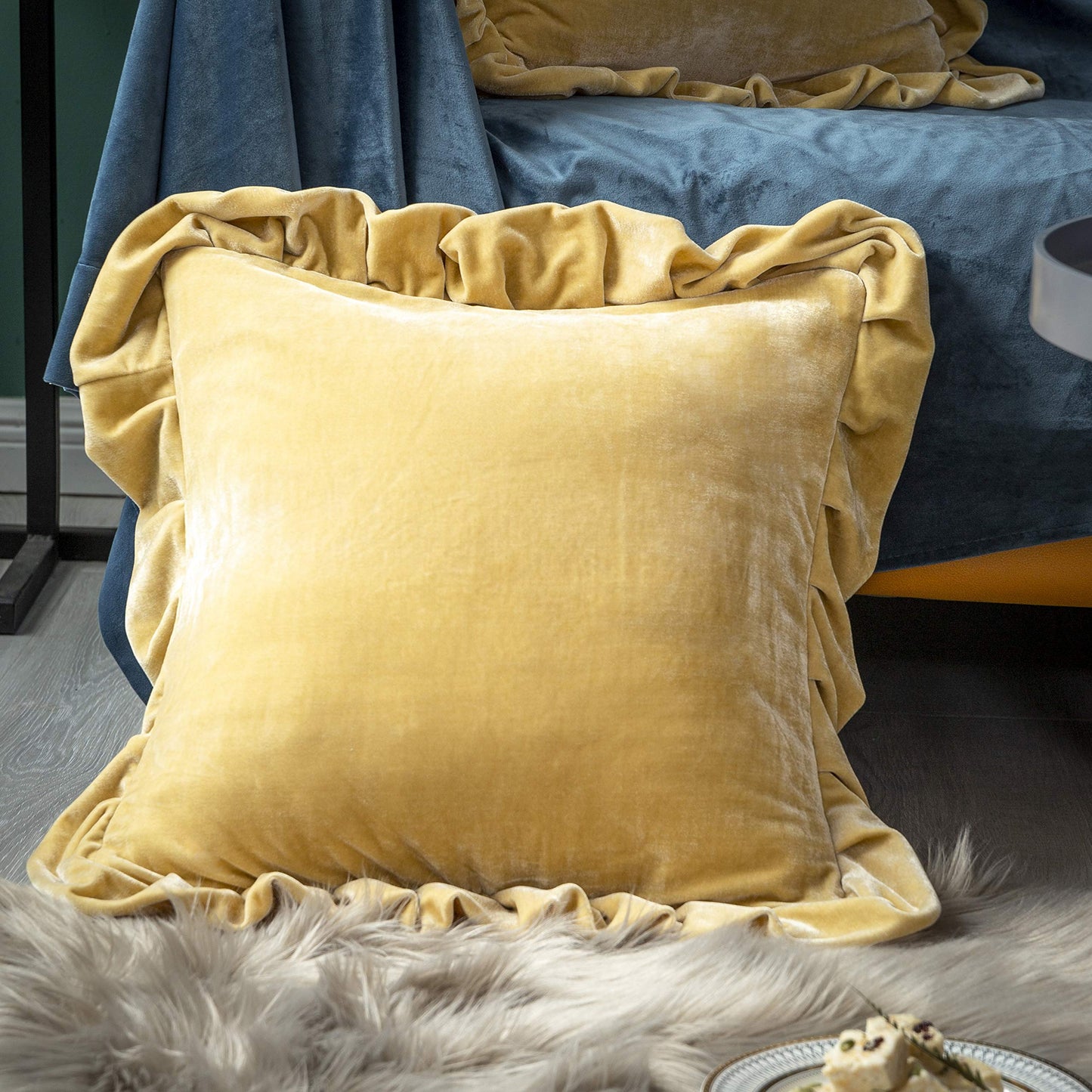 Glory Season Velvet Throw Pillow Cover Soft Decorative Luxurious Solid Square Cushion Case for Sofa Couch Bedroom Farmhouse,Pack of 2, 18 x 18 Inches, Golden Camel