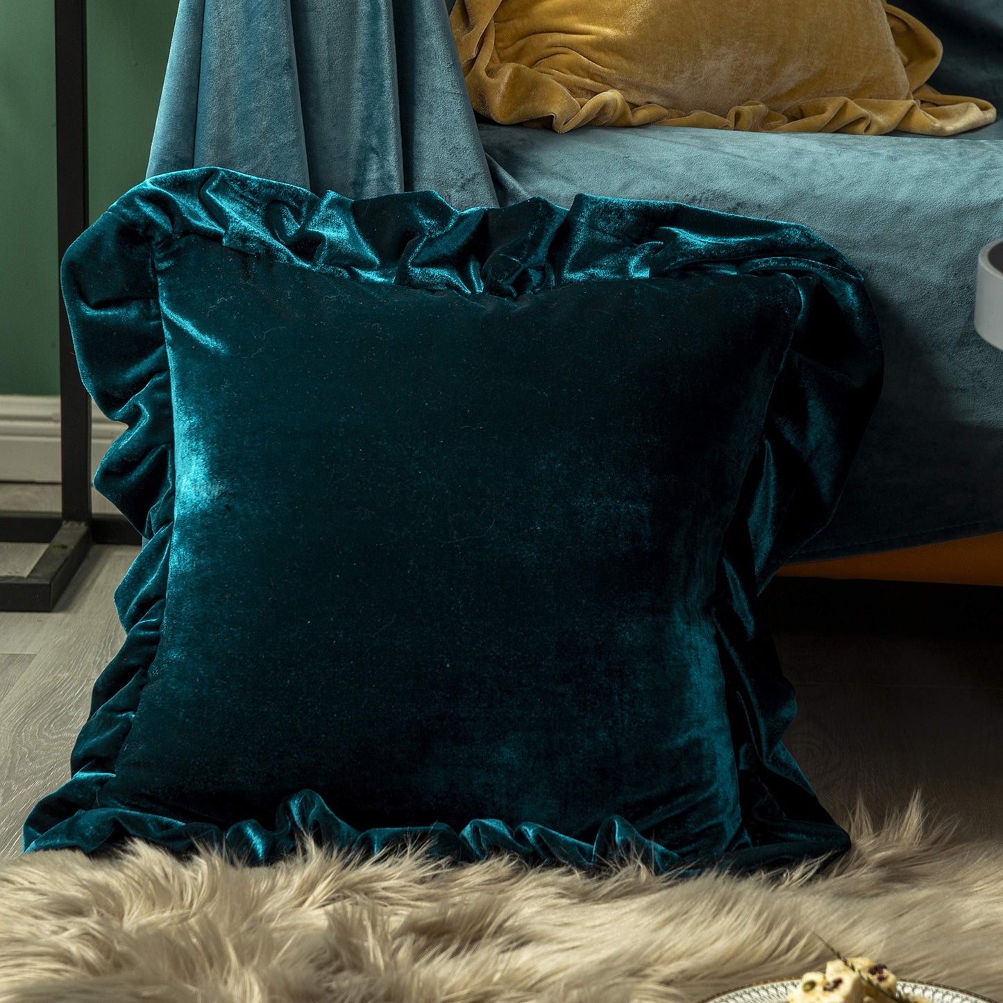 Glory Season Velvet Throw Pillow Cover Soft Decorative Luxurious Solid Square Cushion Case for Sofa Couch Bedroom Farmhouse,Pack of 2, 18 x 18 Inches, Golden Camel